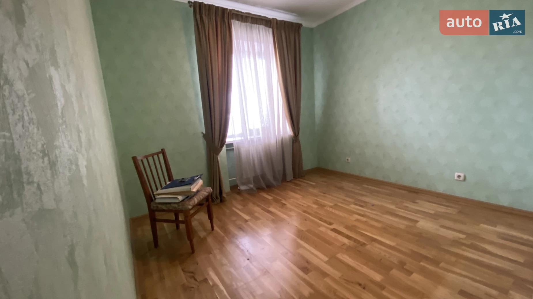 Продается 3-комнатная квартира 114.2 кв. м в Буче, ул. Садовая, 7Б - фото 5