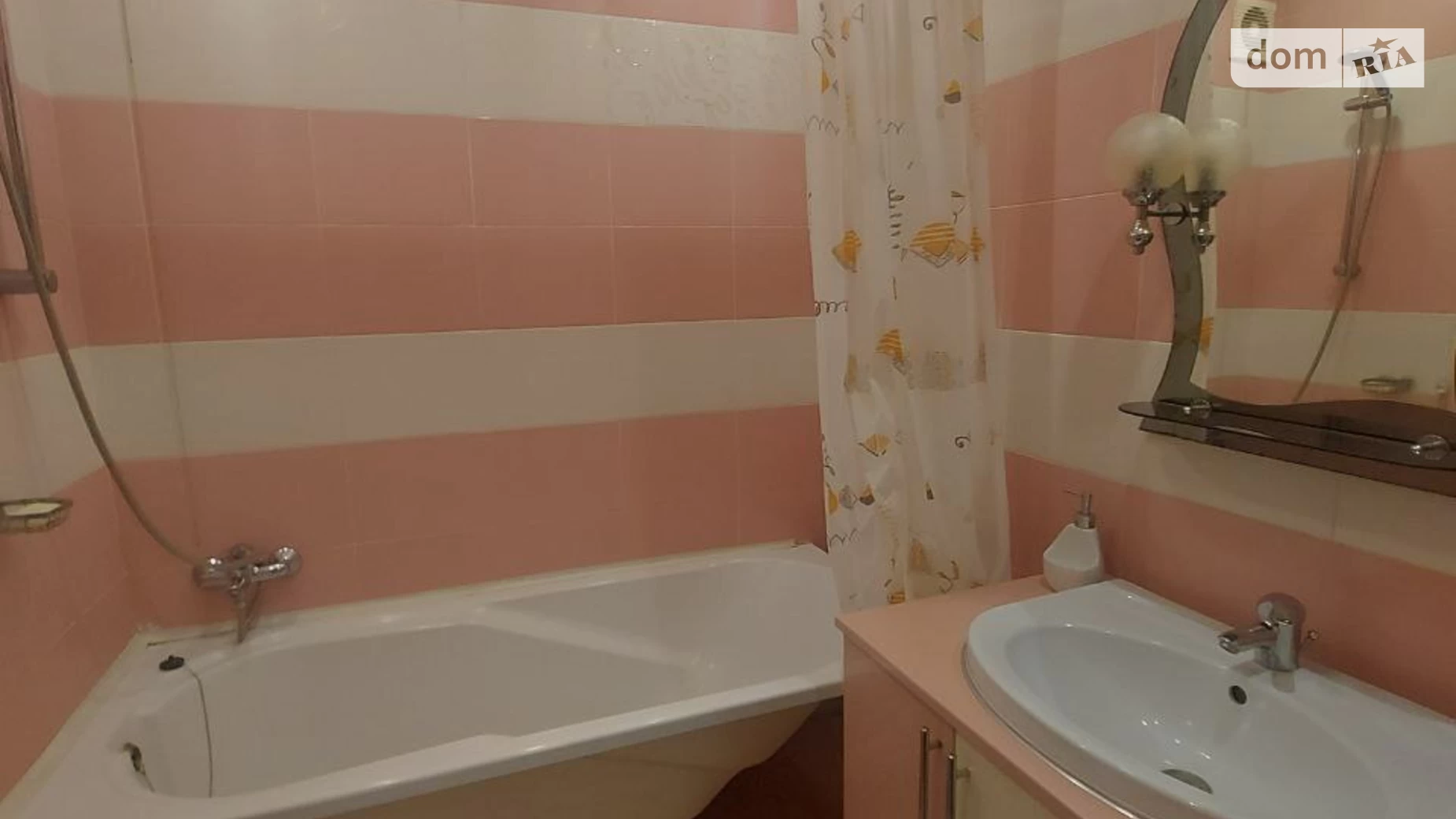 Продается 2-комнатная квартира 61 кв. м в Ивано-Франковске, ул. Вовчинецька - фото 3