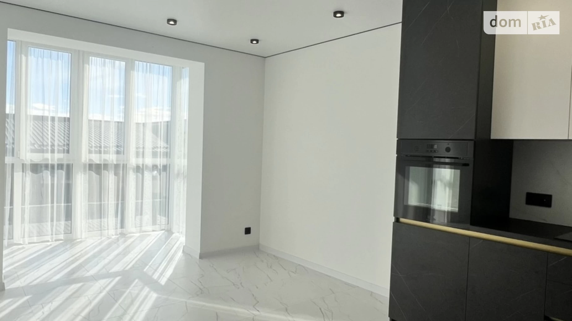 Продается 1-комнатная квартира 41 кв. м в Бармаках, ул. Единства, 15 - фото 3