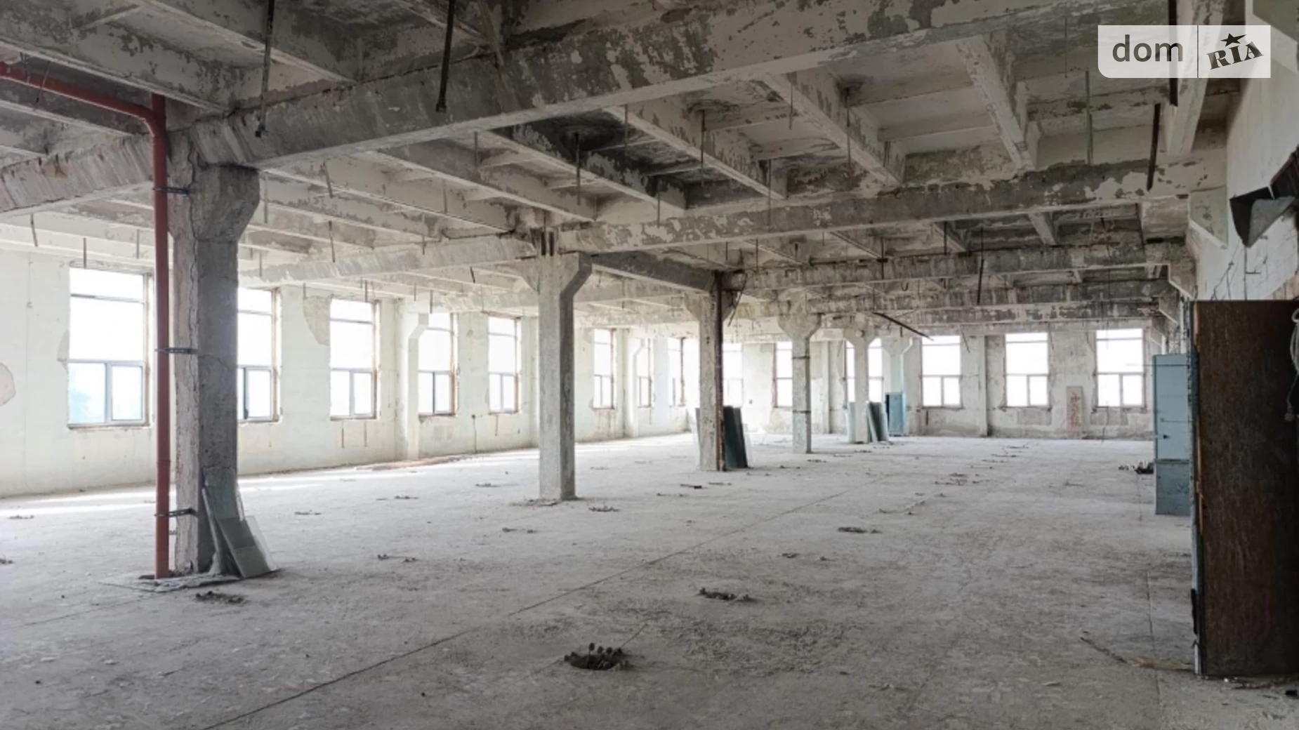 Продается офис 1800 кв. м в бизнес-центре, цена: 630000 $ - фото 3