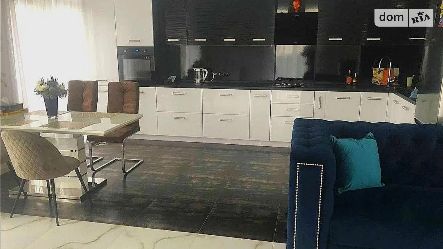 Сдается в оренду частина будинку 200 кв. м з каміном, цена: 1300 $ - фото 4