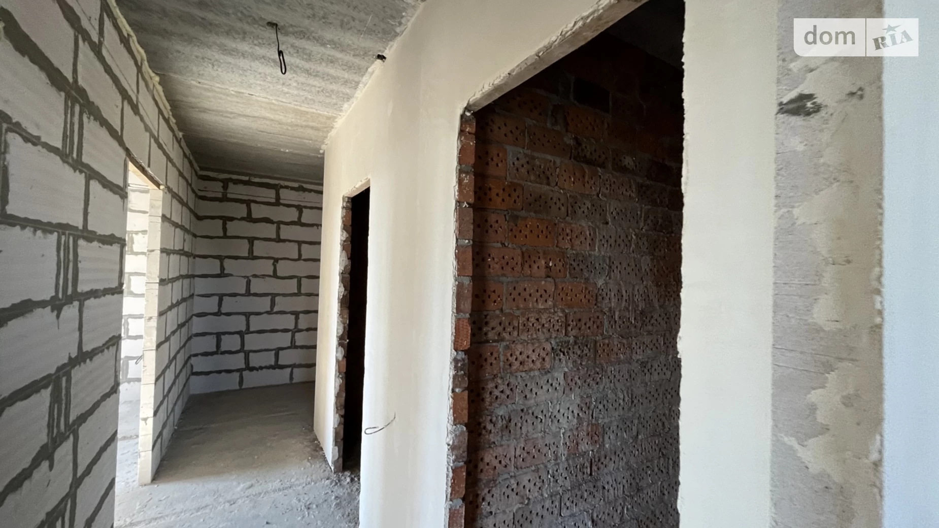 Продается 2-комнатная квартира 60.6 кв. м в Хмельницком, ул. Степана Бандеры - фото 2