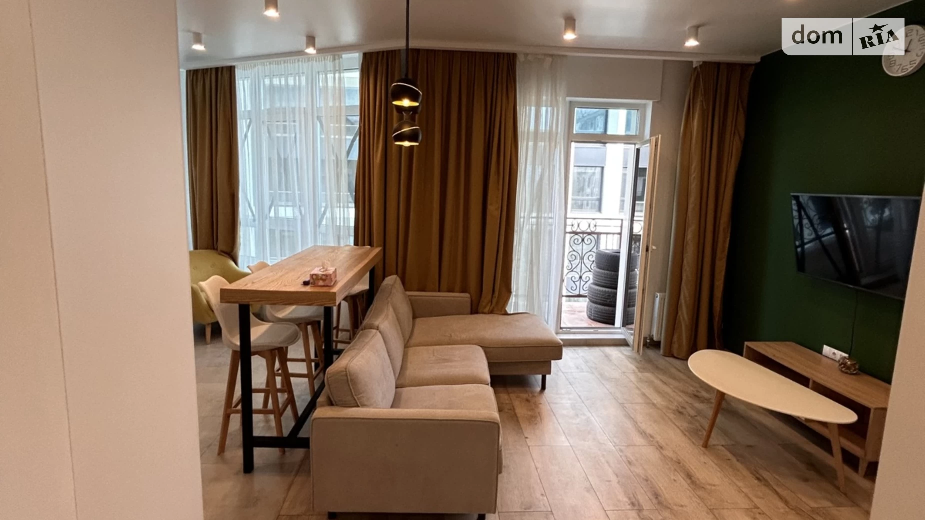 Продается 1-комнатная квартира 61.9 кв. м в Одессе, бул. Итальянский, 1Б - фото 2