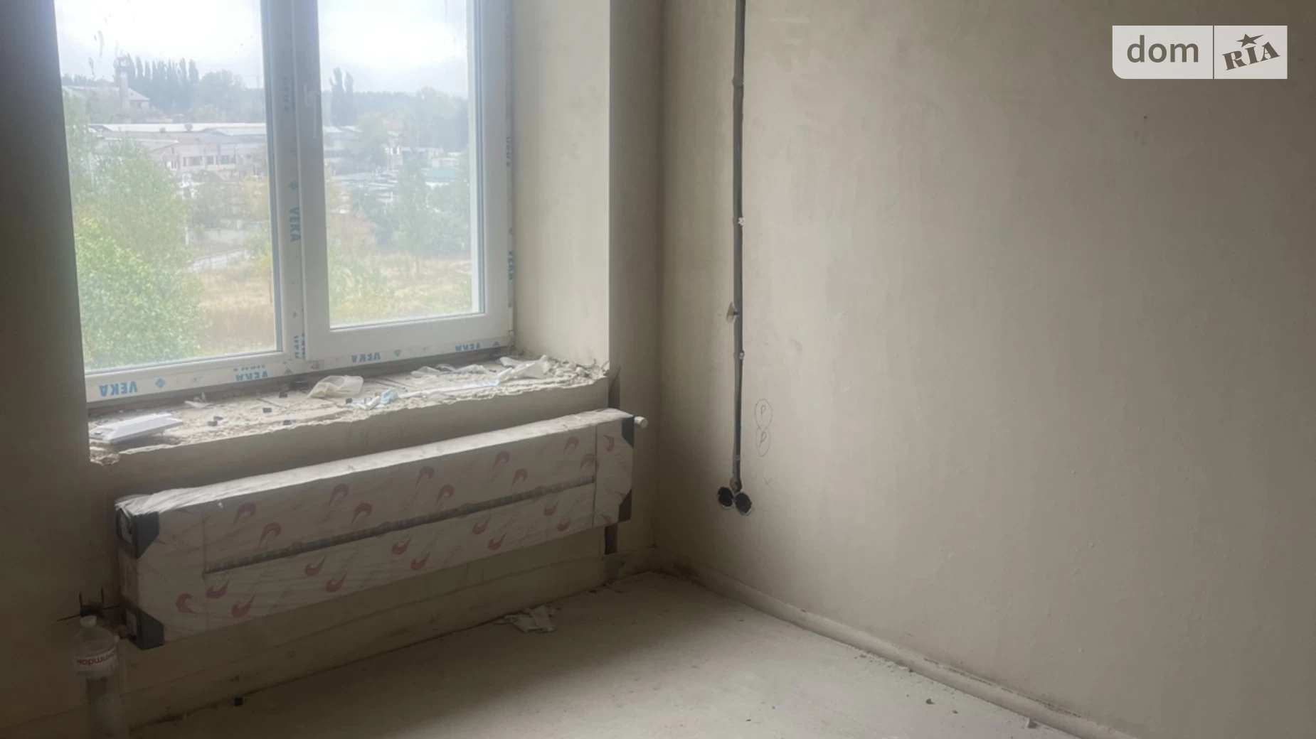 Продается 1-комнатная квартира 37 кв. м в Буче, ул. Ивана Кожедуба, 3Б - фото 2