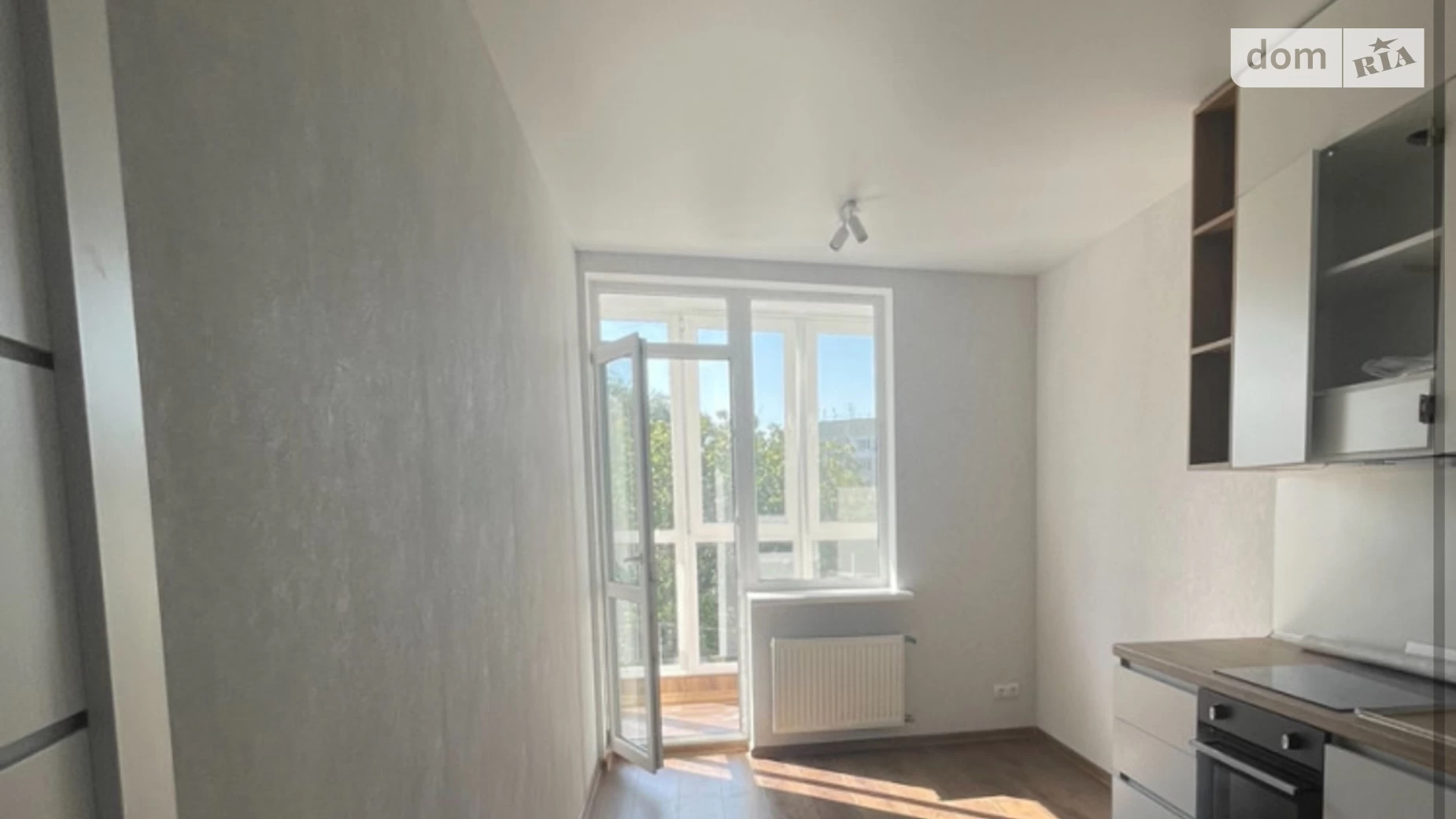 Продается 1-комнатная квартира 41 кв. м в Одессе, ул. Пишоновская - фото 2