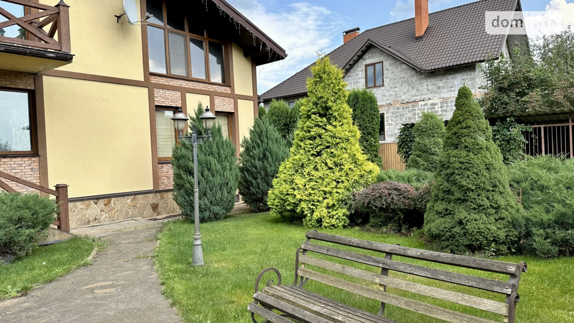 Продается дом на 2 этажа 529.3 кв. м с садом, цена: 380000 $ - фото 3