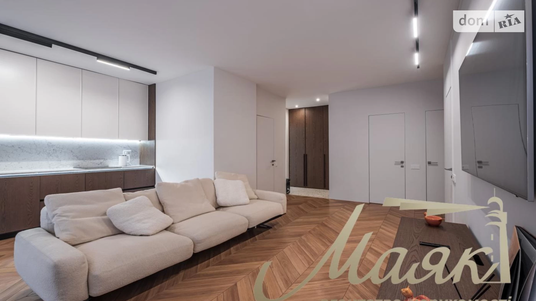 Продається 2-кімнатна квартира 84.4 кв. м у Києві, цена: 385000 $ - фото 2