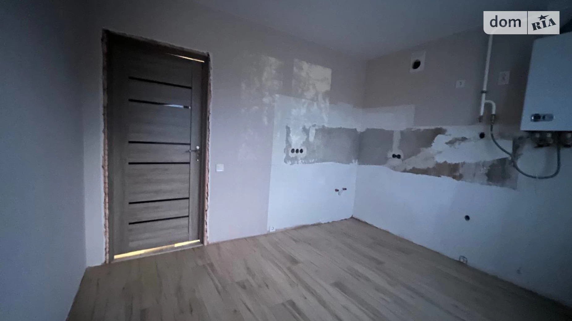 Продается 1-комнатная квартира 42 кв. м в Ворзеле, ул. Павла Чубинского, 9 - фото 2