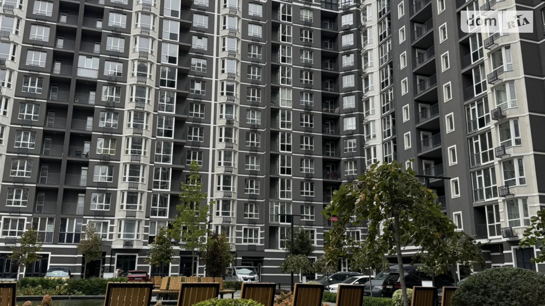 Продается 3-комнатная квартира 82 кв. м в Буче, бул. Леонида Бирюкова, 3 - фото 2