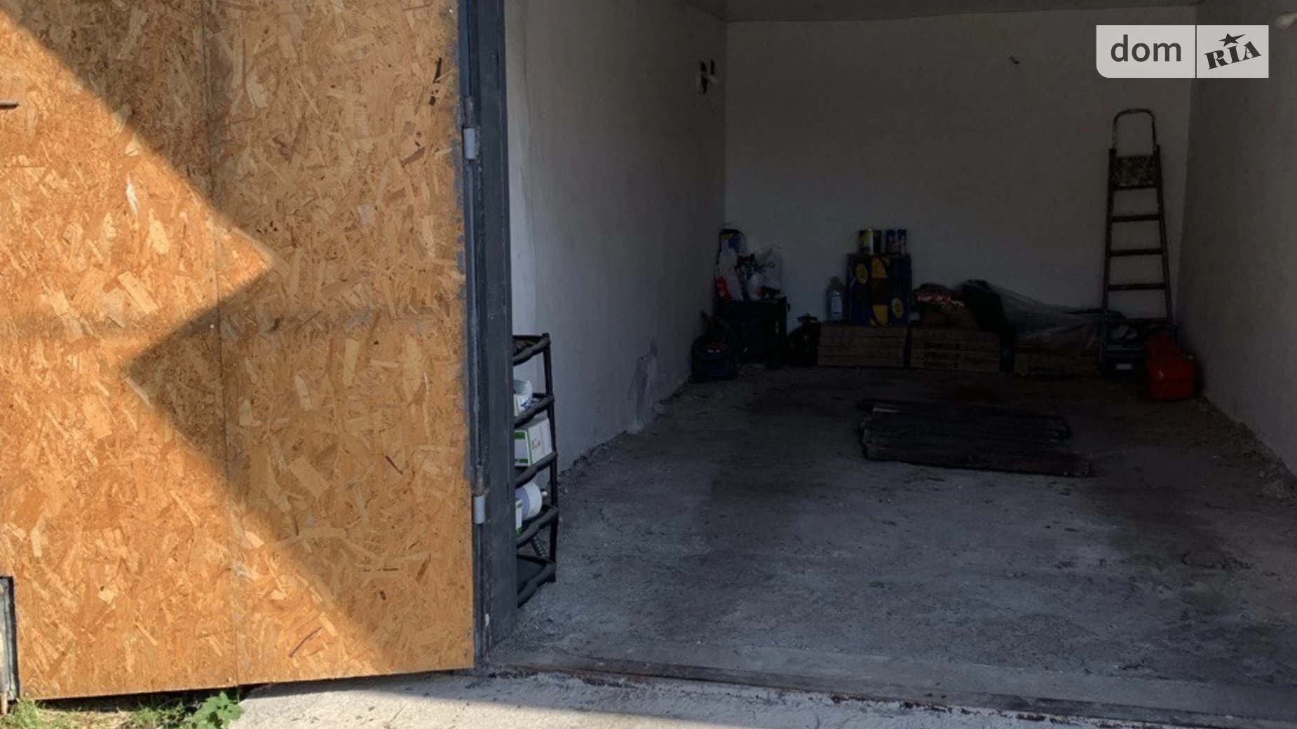 Продается место в гаражном кооперативе под легковое авто на 24 кв. м, цена: 3900 $ - фото 2