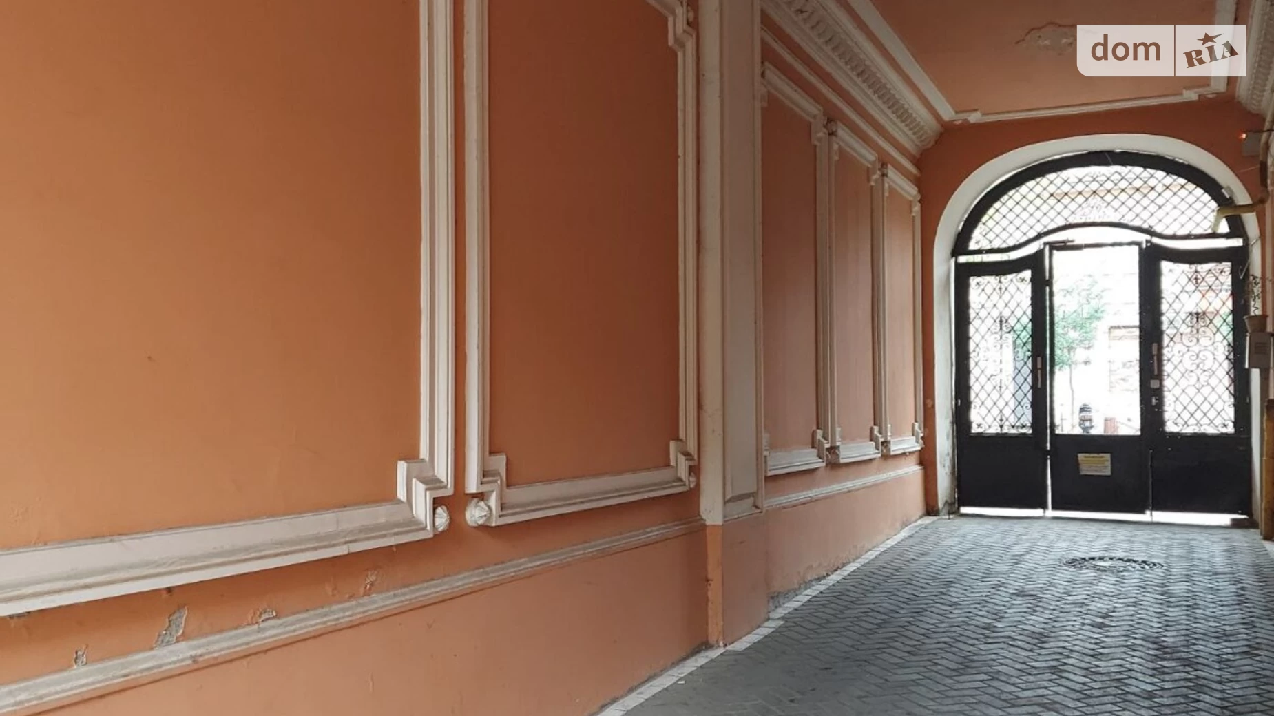 Продается 2-комнатная квартира 75 кв. м в Одессе, ул. Софиевская, 9 - фото 2
