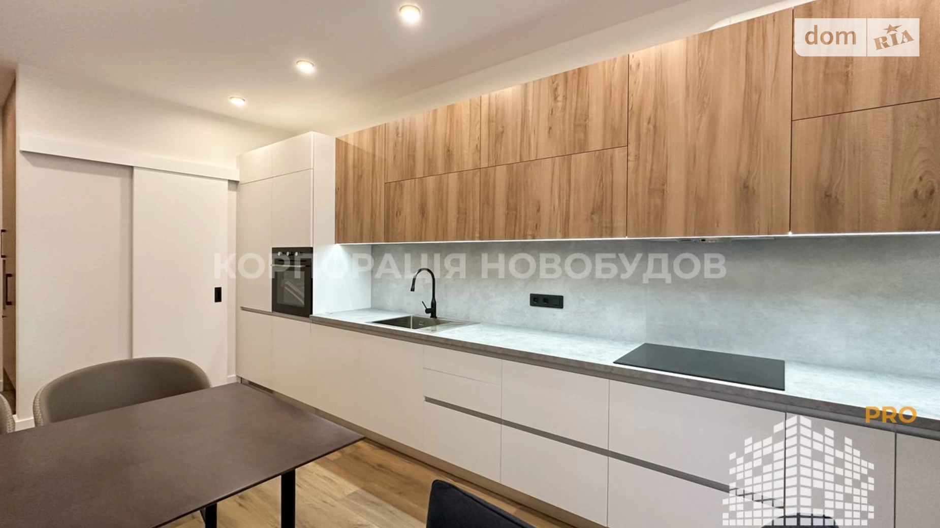 Продается 1-комнатная квартира 43.22 кв. м в Ужгороде, наб. Славянская - фото 2