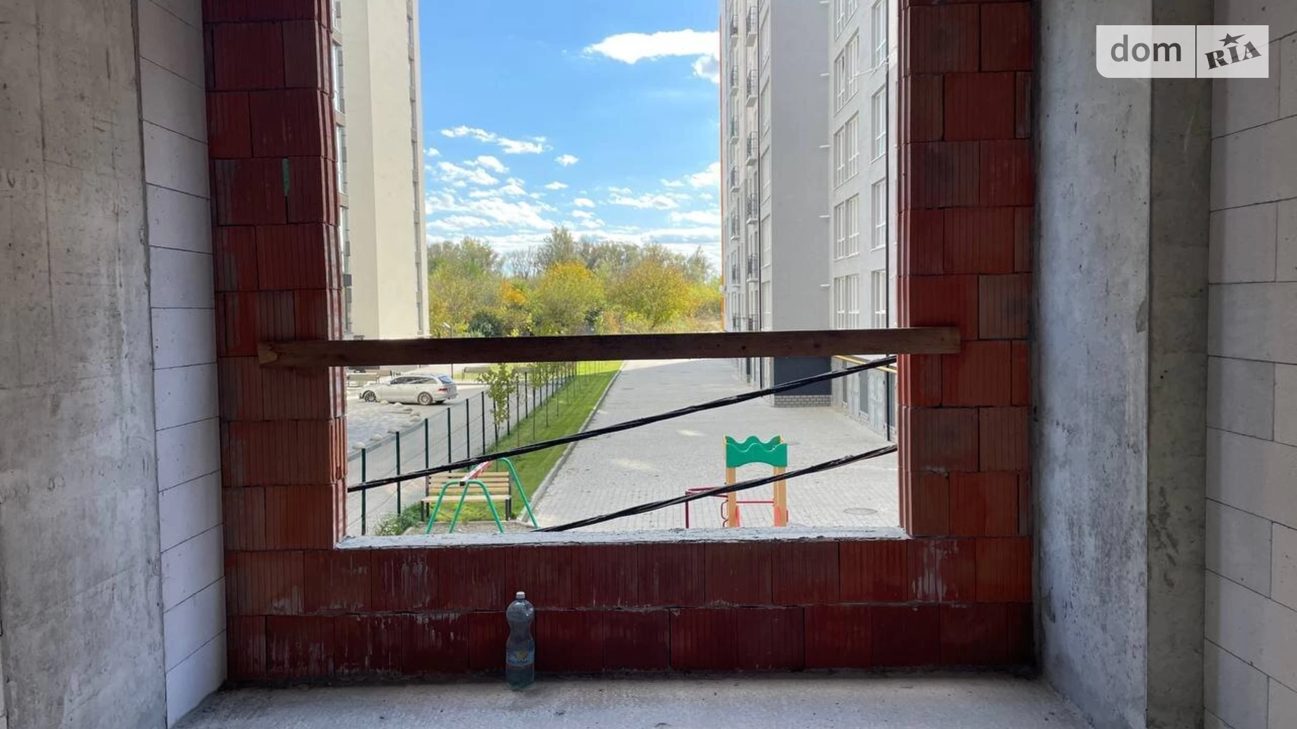 Продается 1-комнатная квартира 45 кв. м в Ивано-Франковске, ул. Химиков, 31 - фото 2