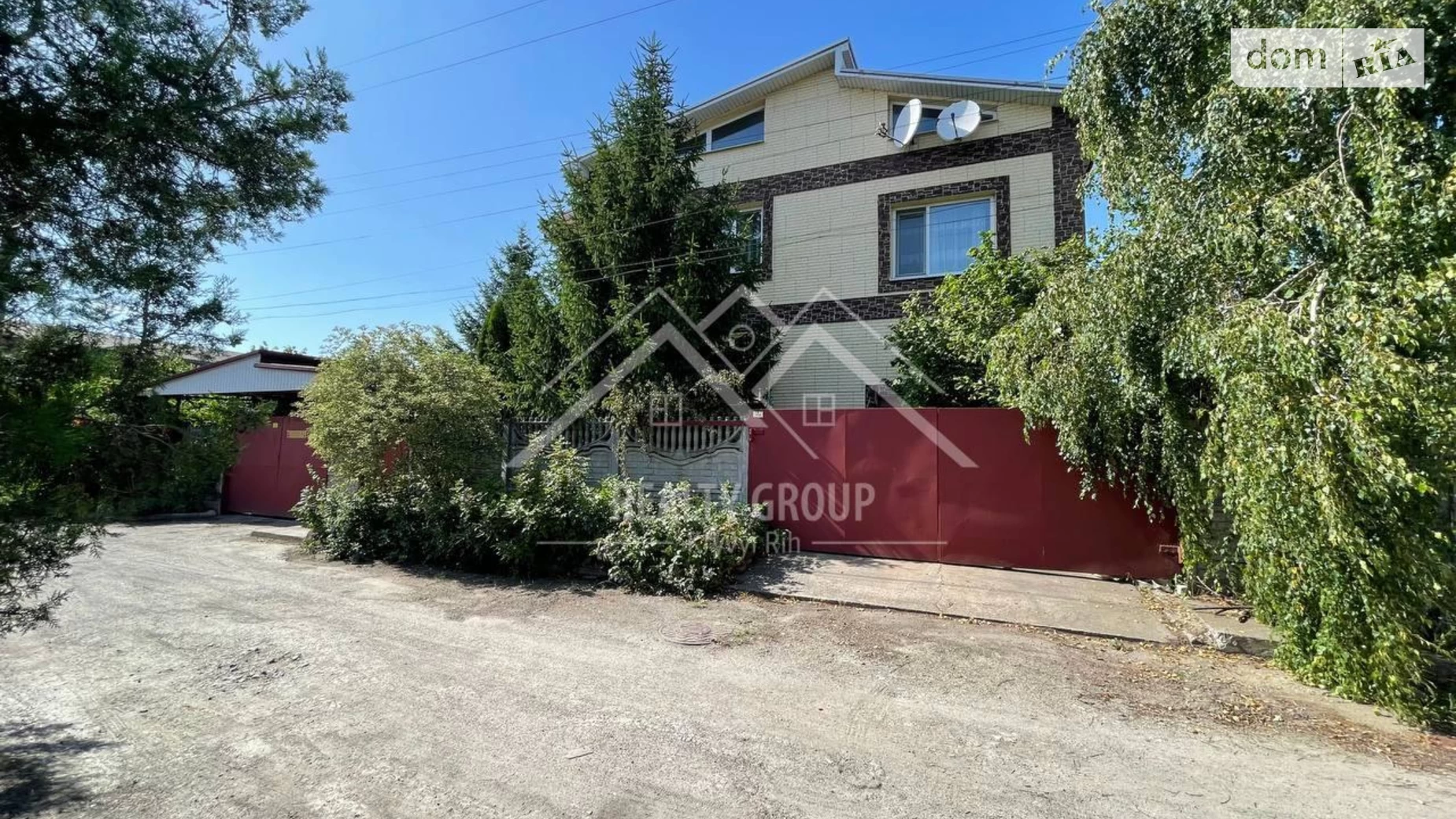 Продается дом на 2 этажа 356.9 кв. м с участком, цена: 110000 $ - фото 3