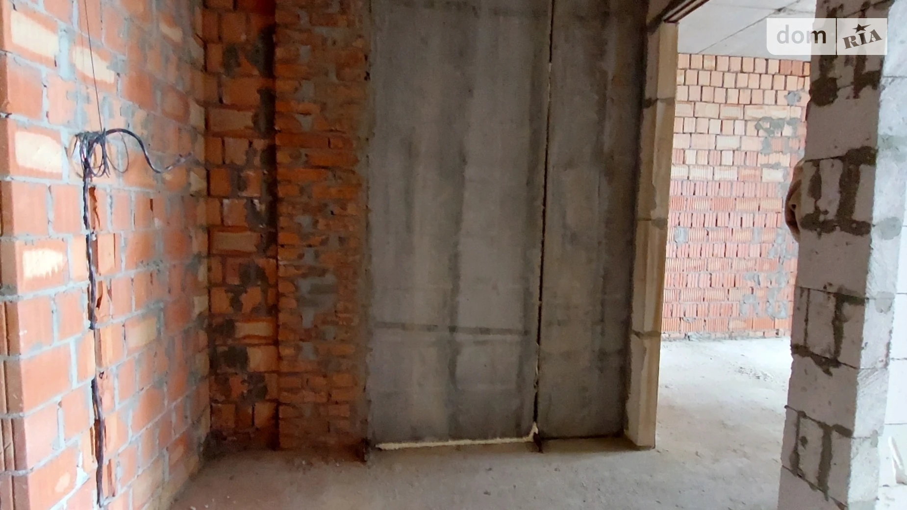 Продается 1-комнатная квартира 38 кв. м в Ирпене, ул. Университетская(Карла Маркса), 1М - фото 2