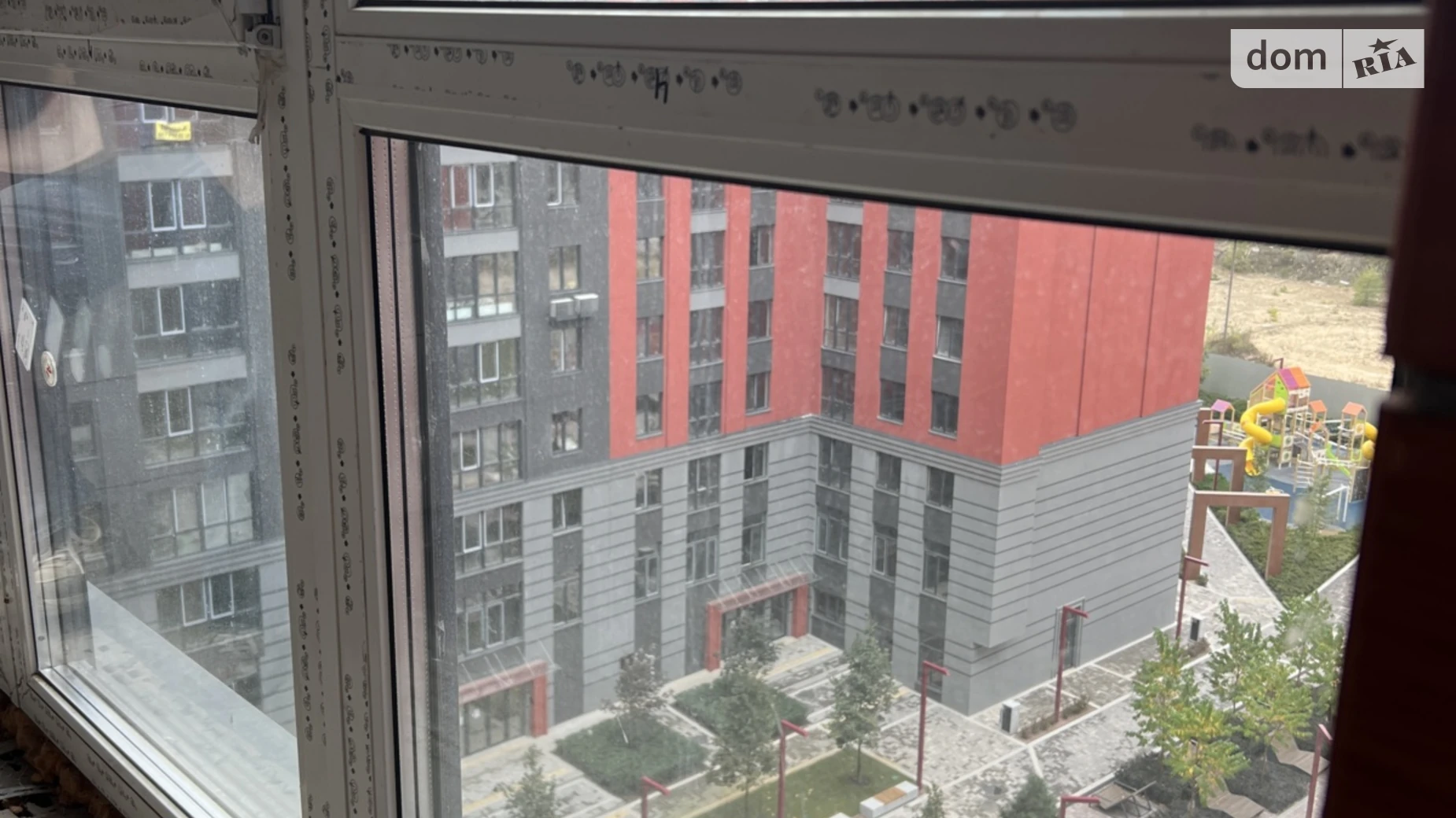 Продается 1-комнатная квартира 40.2 кв. м в Ирпене, ул. Университетская(Карла Маркса), 1М - фото 2