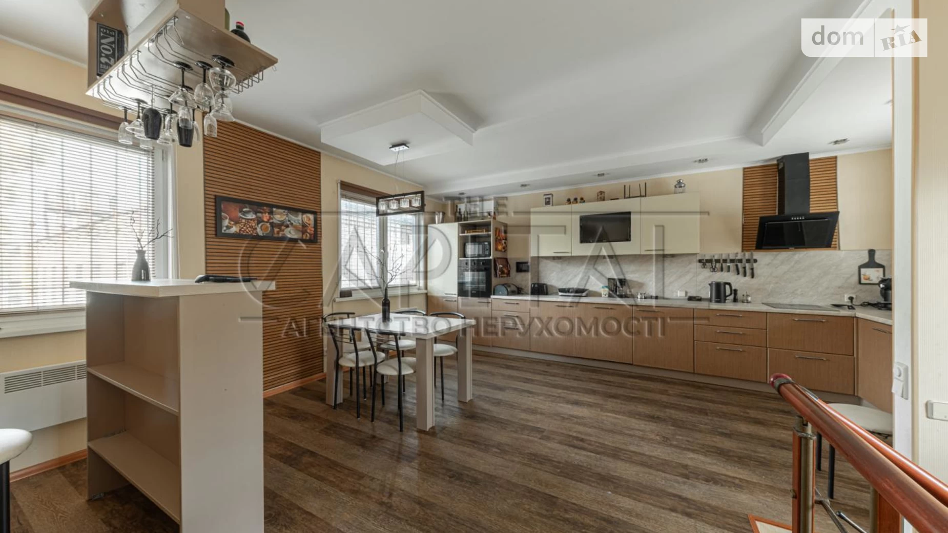 Сдается в аренду дом на 2 этажа 200 кв. м с балконом, цена: 1800 $ - фото 5