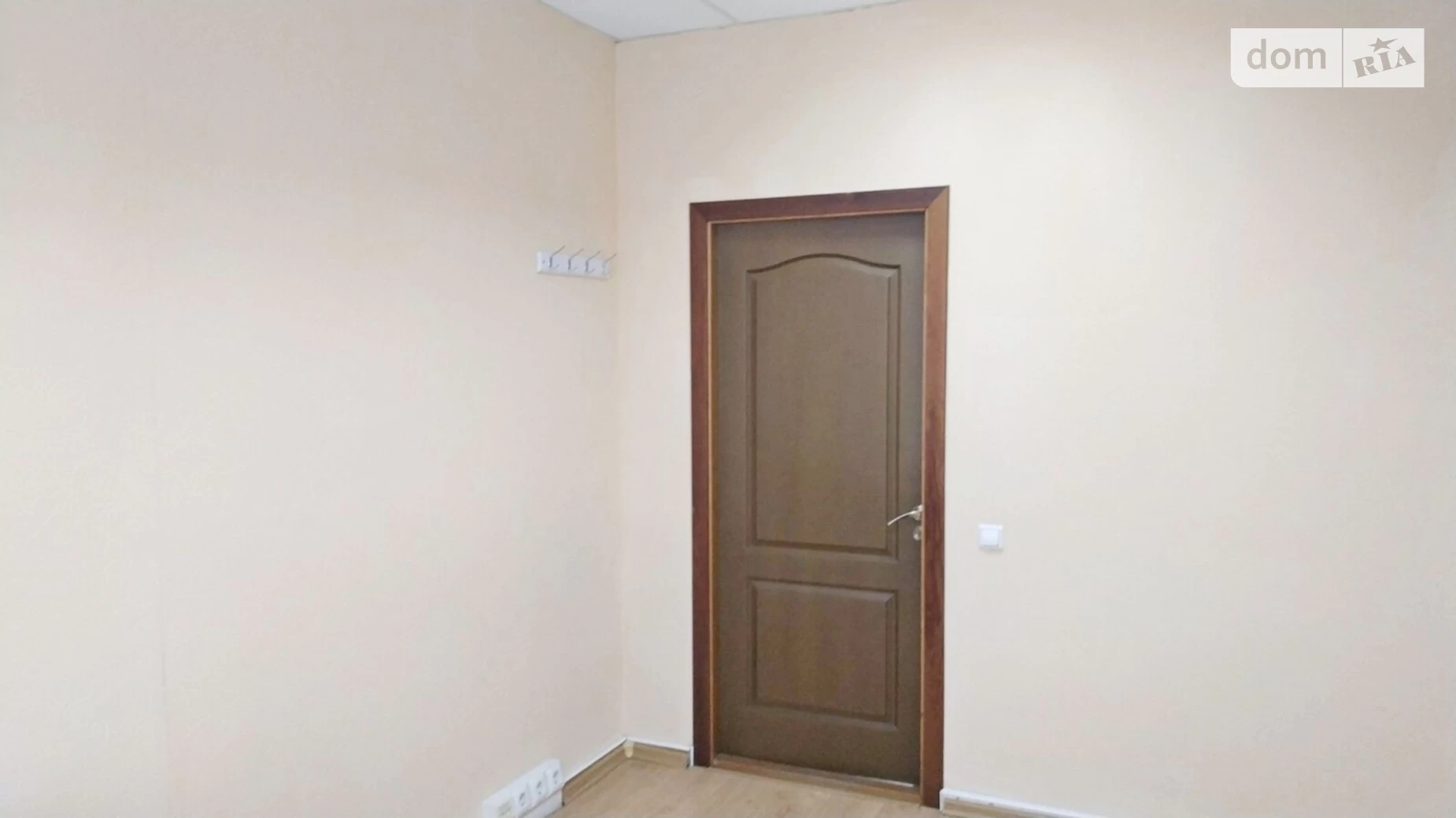 Здається в оренду офіс 14 кв. м в бізнес-центрі, цена: 8310 грн - фото 4