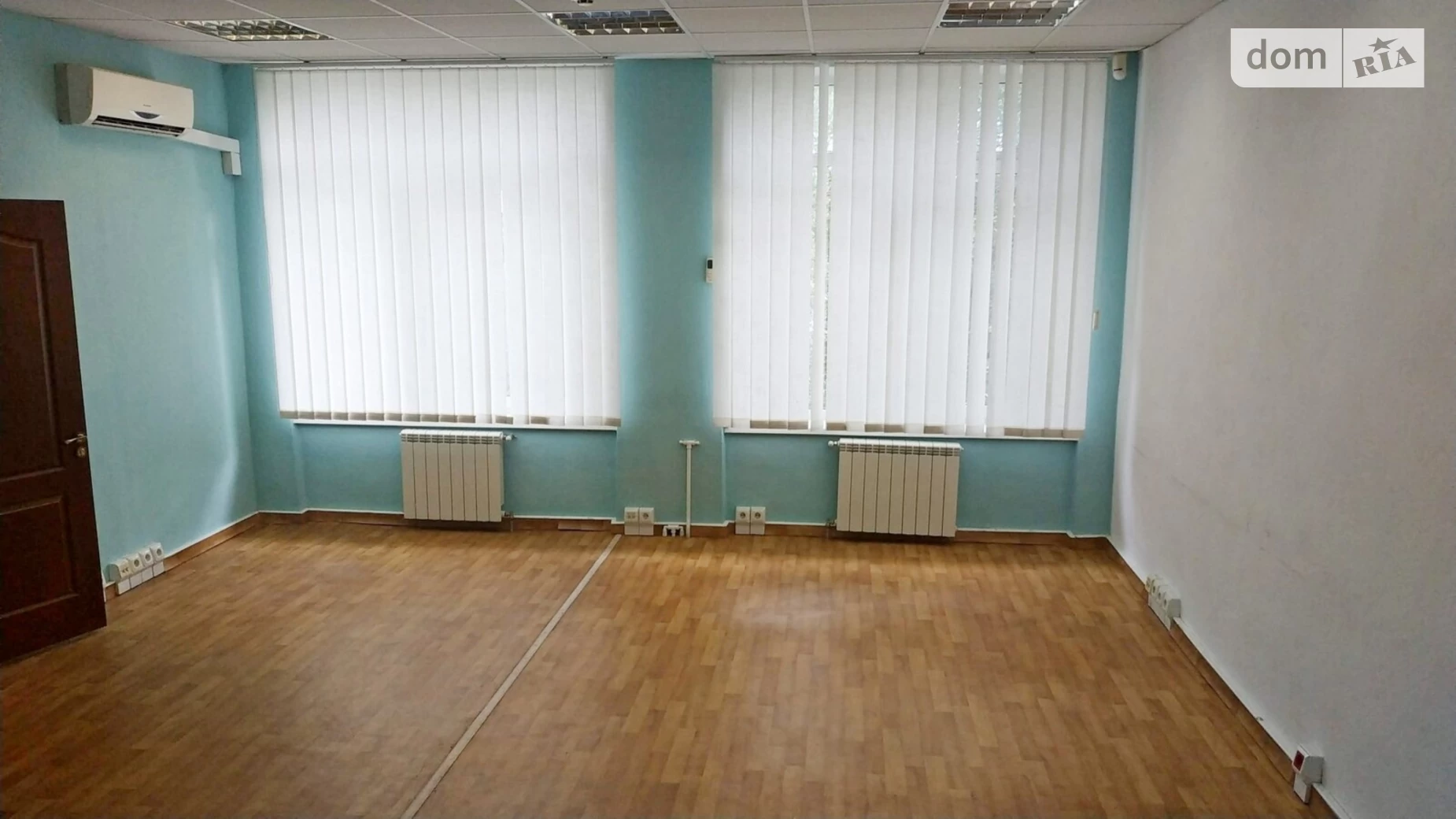 Сдается в аренду офис 60 кв. м в бизнес-центре, цена: 16340 грн - фото 4