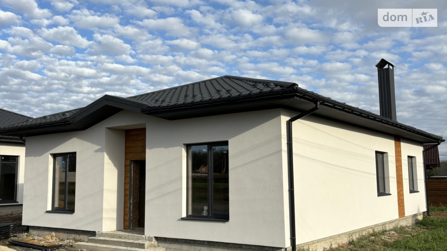 Продается одноэтажный дом 114 кв. м с верандой, цена: 76000 $ - фото 3