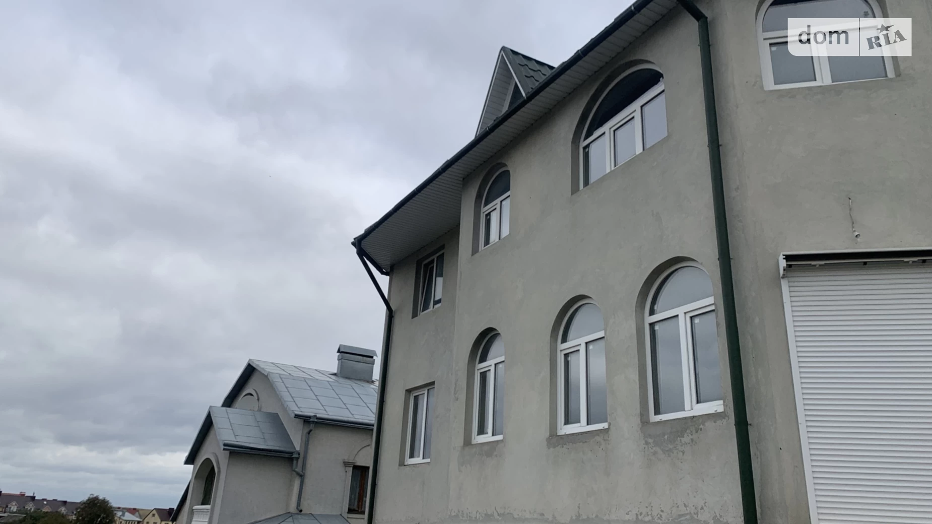 Продается дом на 2 этажа 264 кв. м с верандой, цена: 135000 $ - фото 4