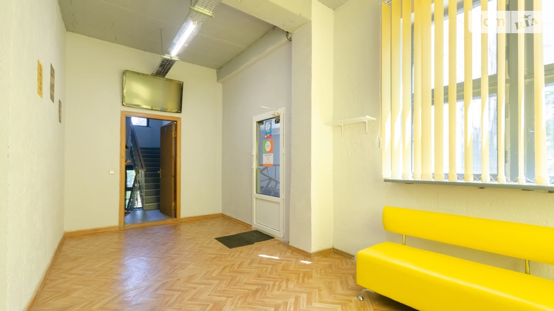 Здається в оренду офіс 22 кв. м в бізнес-центрі, цена: 6600 грн - фото 3