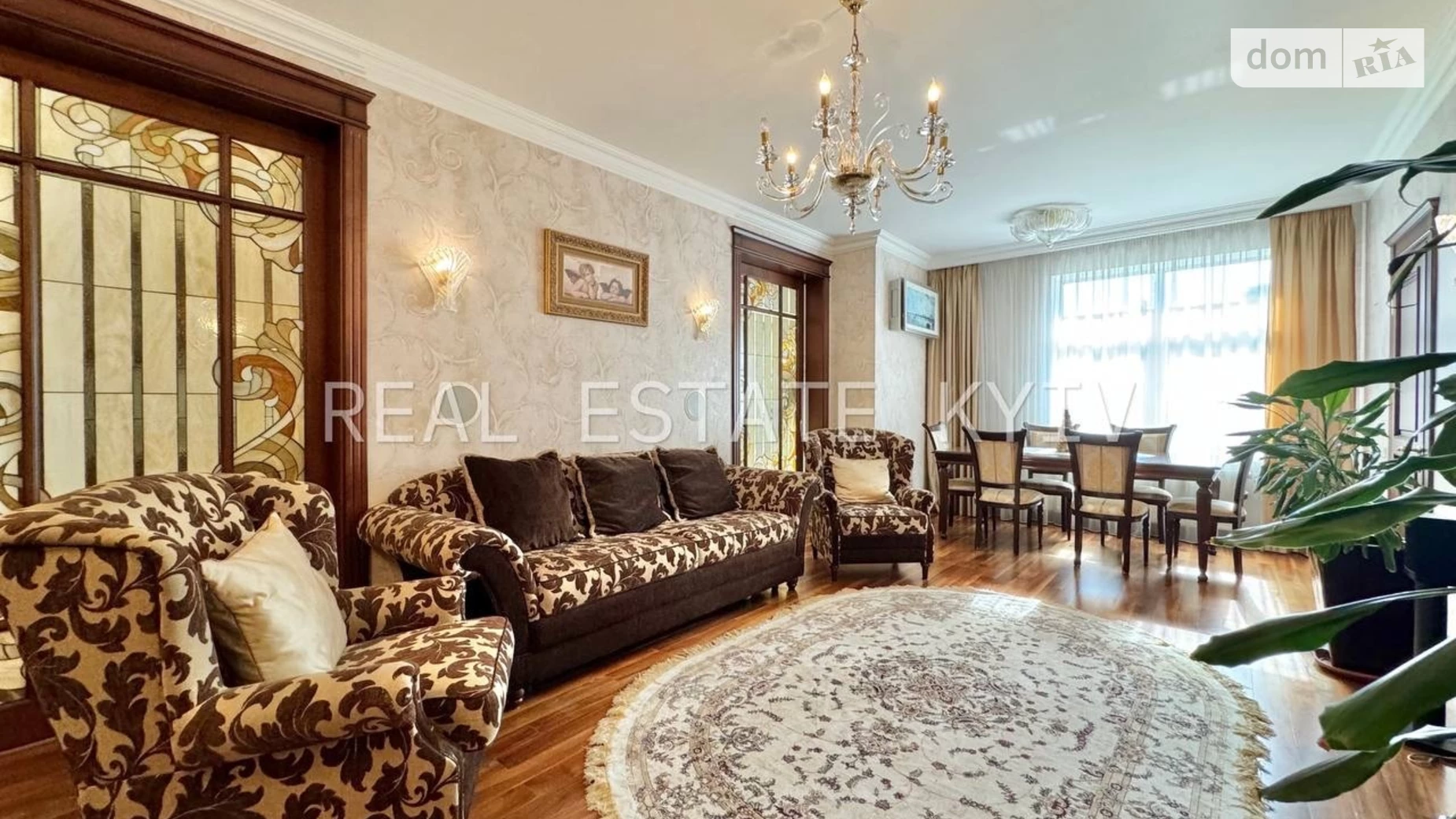 Продается 4-комнатная квартира 143 кв. м в Киеве, ул. Щекавицкая, 30/39 - фото 2