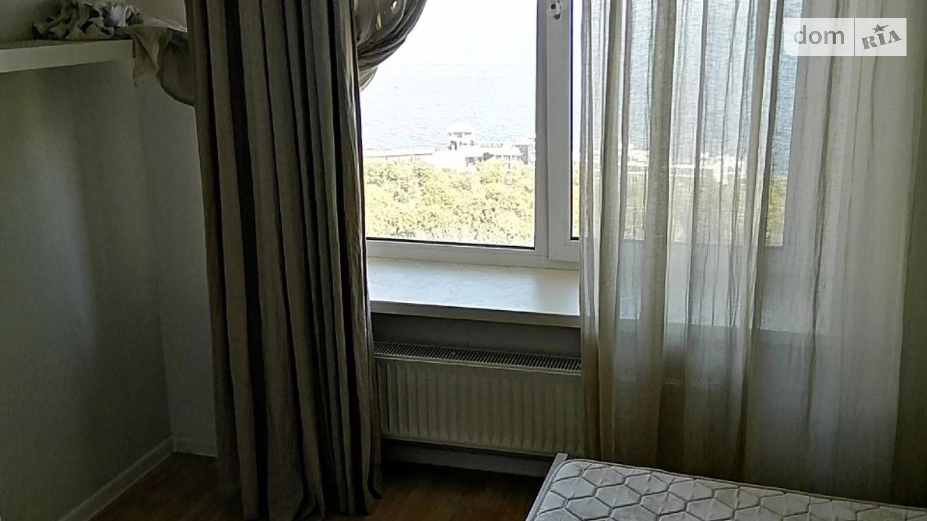 Продается 2-комнатная квартира 88.2 кв. м в Одессе, бул. Лидерсовский, 5 - фото 2