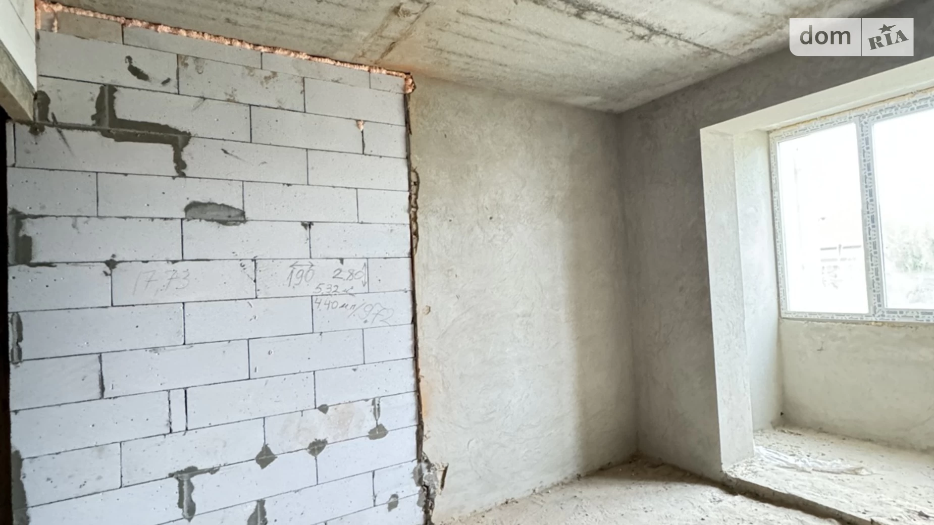 Продается 2-комнатная квартира 57 кв. м в Ворзеле, ул. Павла Чубинского - фото 2