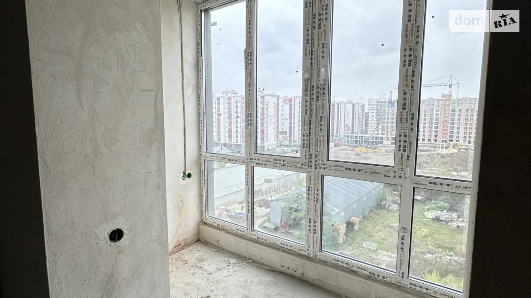 Продается 2-комнатная квартира 80 кв. м в Ивано-Франковске, ул. Виноградная - фото 4