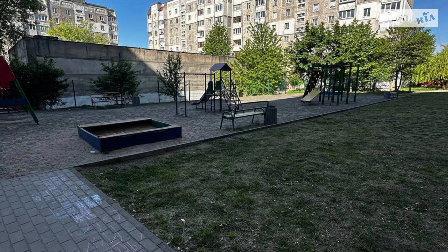 Продается 2-комнатная квартира 69.5 кв. м в Хмельницком, ул. Лесогриневецкая, 4/1 - фото 3