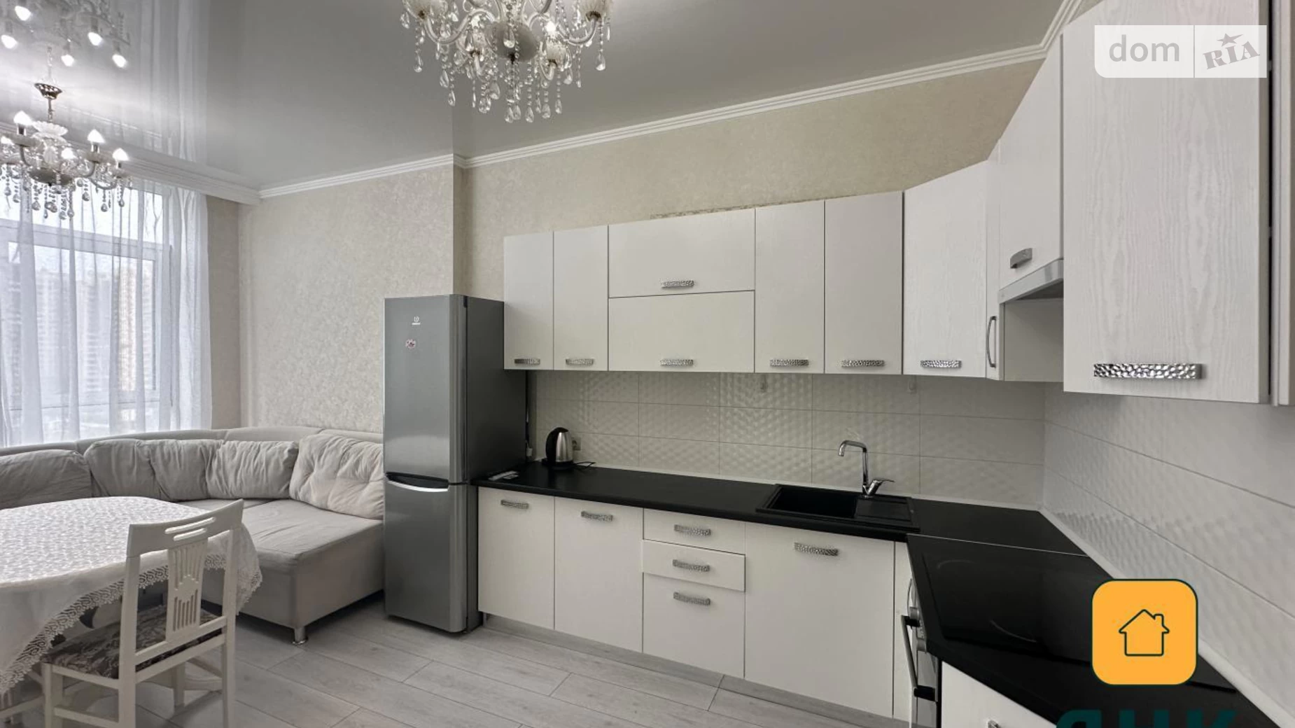 Продається 2-кімнатна квартира 54 кв. м у Одесі, бул. Французький, 60Б - фото 2