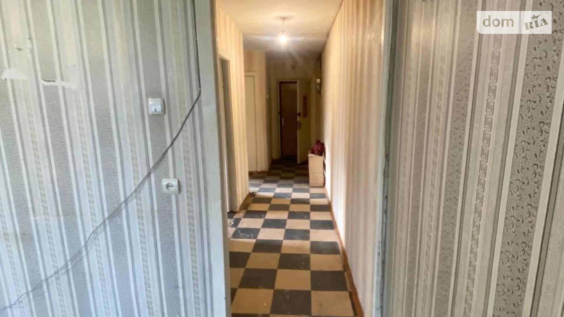 Продается 3-комнатная квартира 72.4 кв. м в Днепре, цена: 39000 $ - фото 4