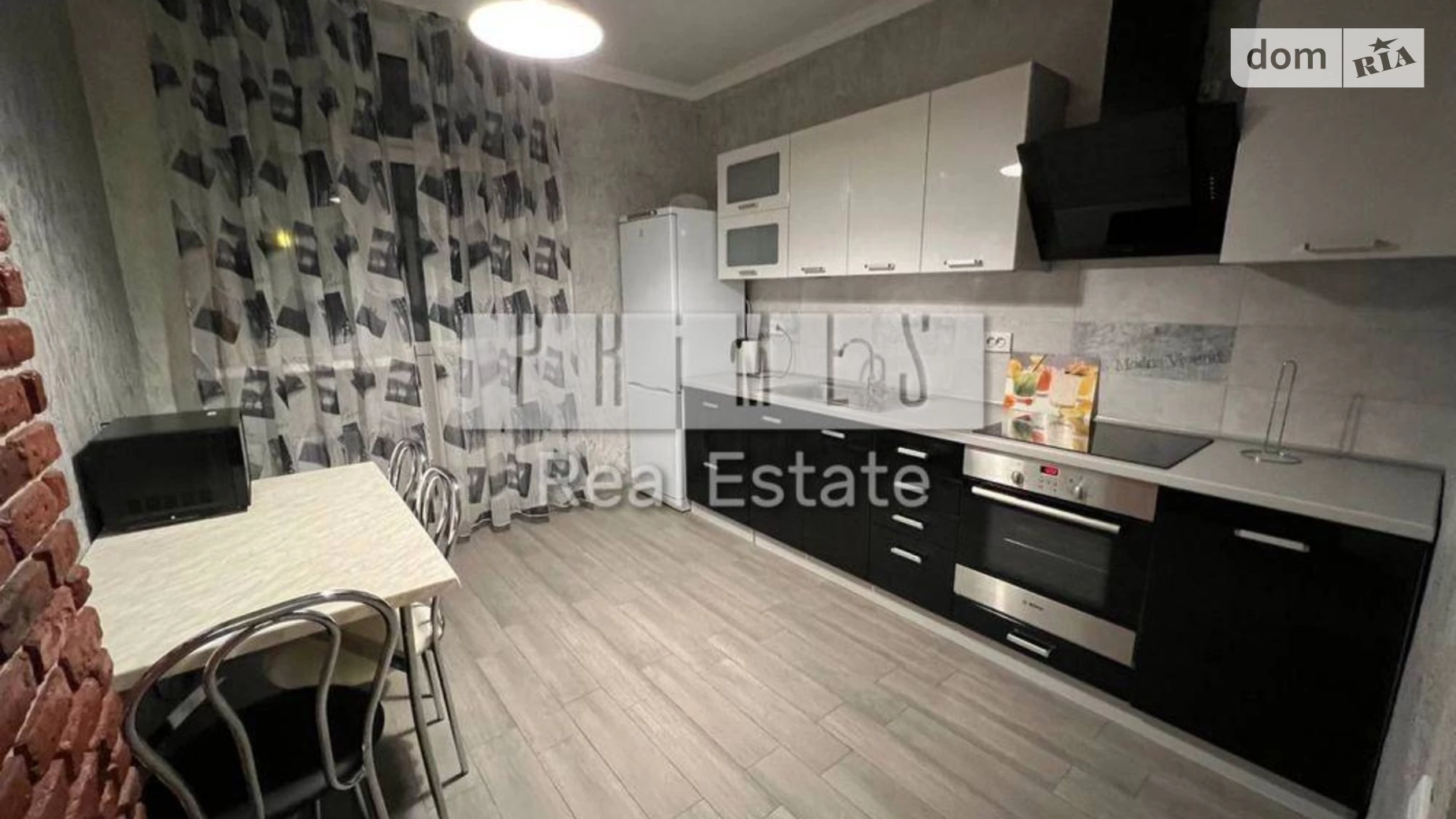 Продается 1-комнатная квартира 49.5 кв. м в Киеве, ул. Казарменна(Григория Андрющенко), 6Г - фото 2