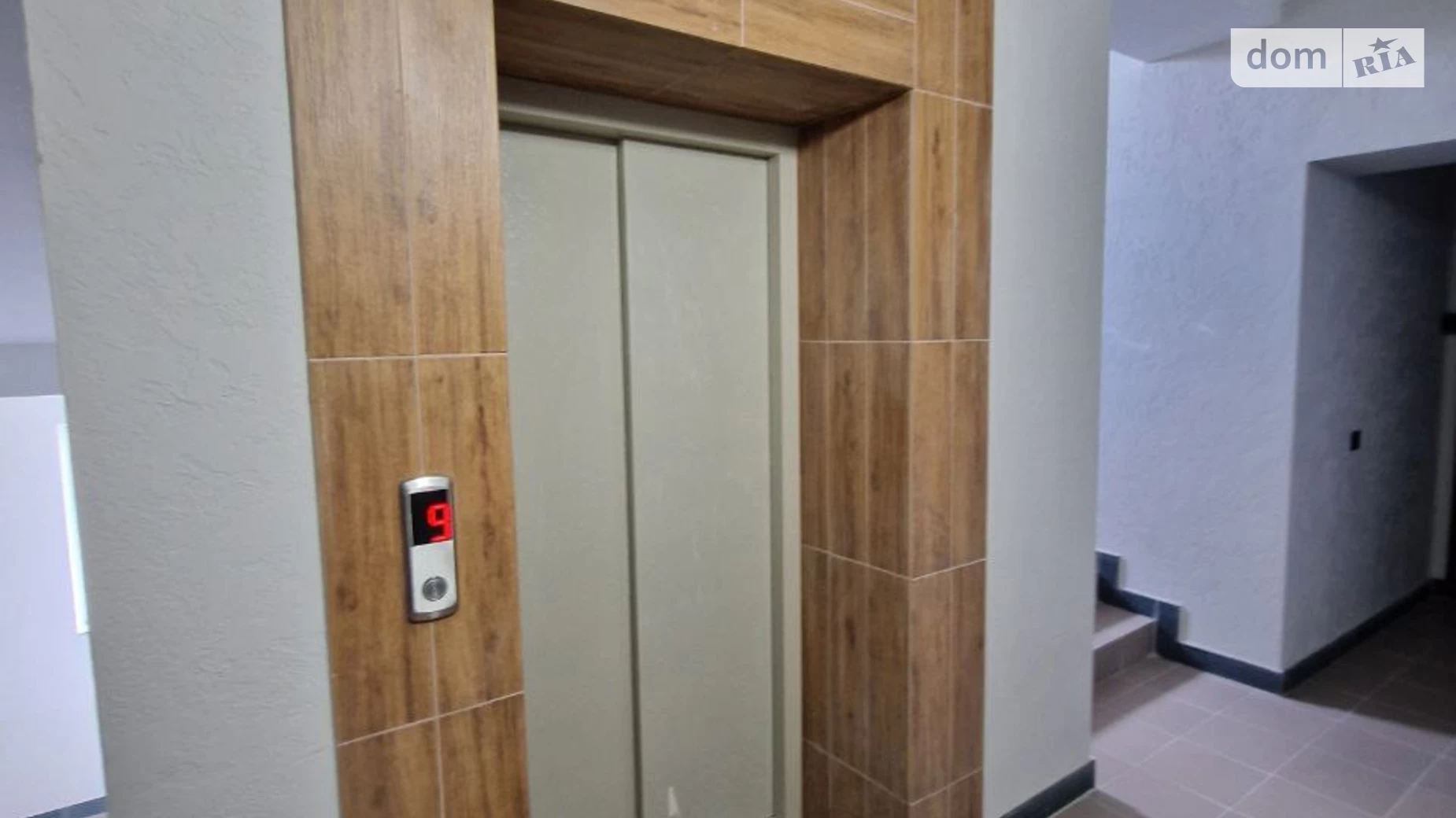 Продается 2-комнатная квартира 66.7 кв. м в Ивано-Франковске, ул. Ребета Л., 10Д - фото 3