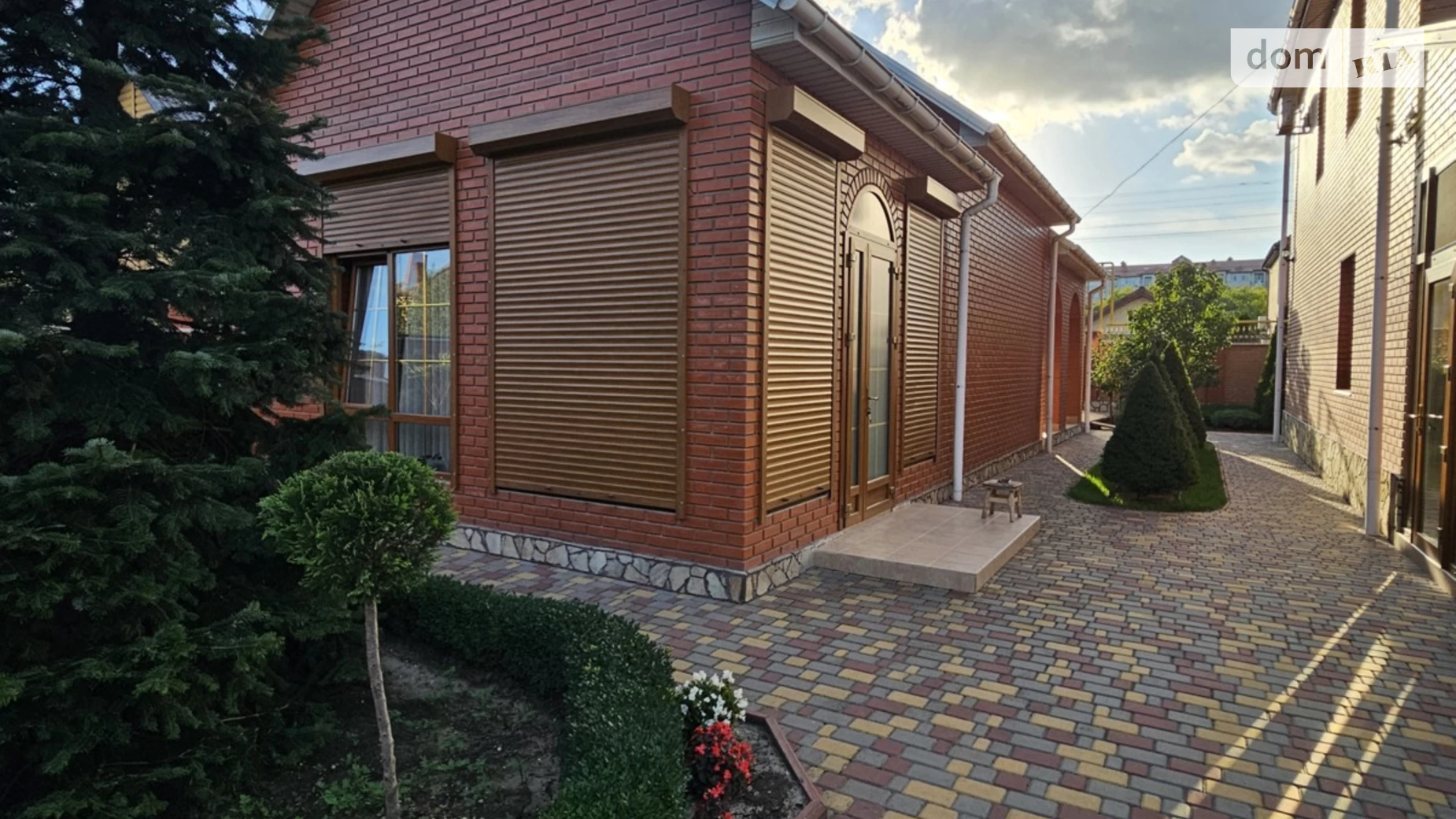 Продається будинок 2 поверховий 267 кв. м з каміном, цена: 350000 $ - фото 5