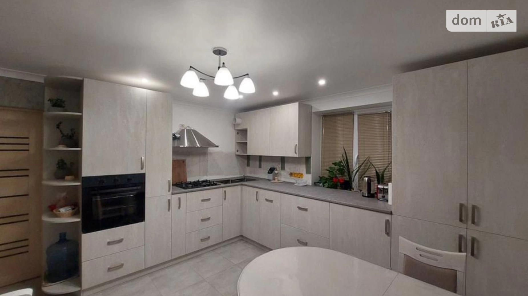 Продается дом на 2 этажа 100 кв. м с балконом, цена: 57777 $ - фото 3