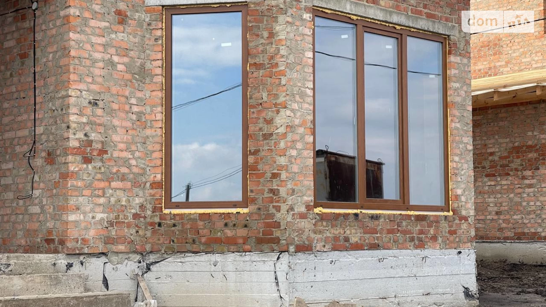 Продается дом на 2 этажа 196 кв. м с гаражом, цена: 94000 $ - фото 3