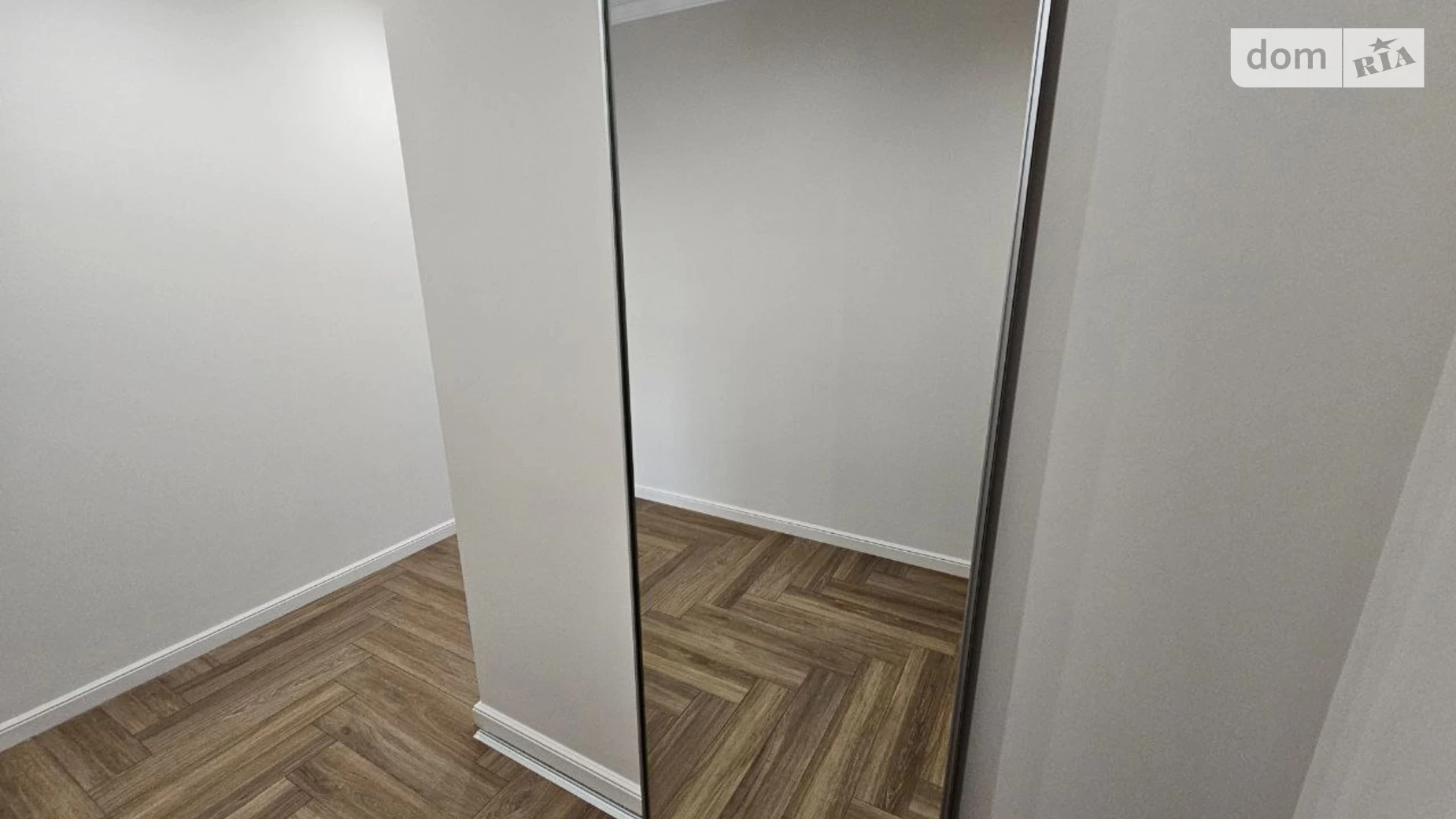 2-комнатная квартира 66.8 кв. м в, цена: 105000 $ - фото 5