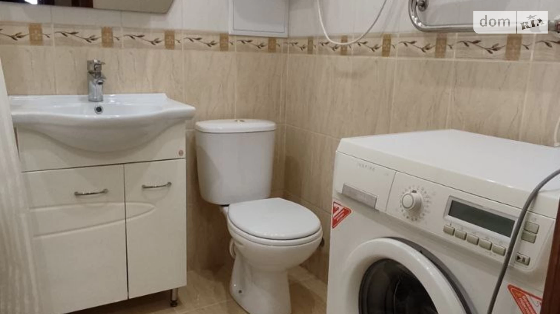 Сдается в аренду 1-комнатная квартира 52 кв. м в Ровно, ул. Буковинская - фото 4