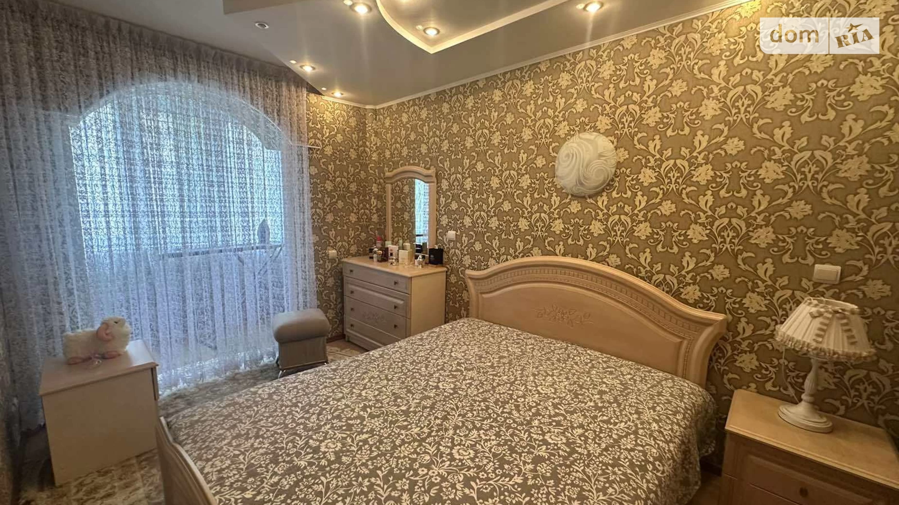 Продается 2-комнатная квартира 65 кв. м в Виннице, ул. Пирогова, 3А - фото 3