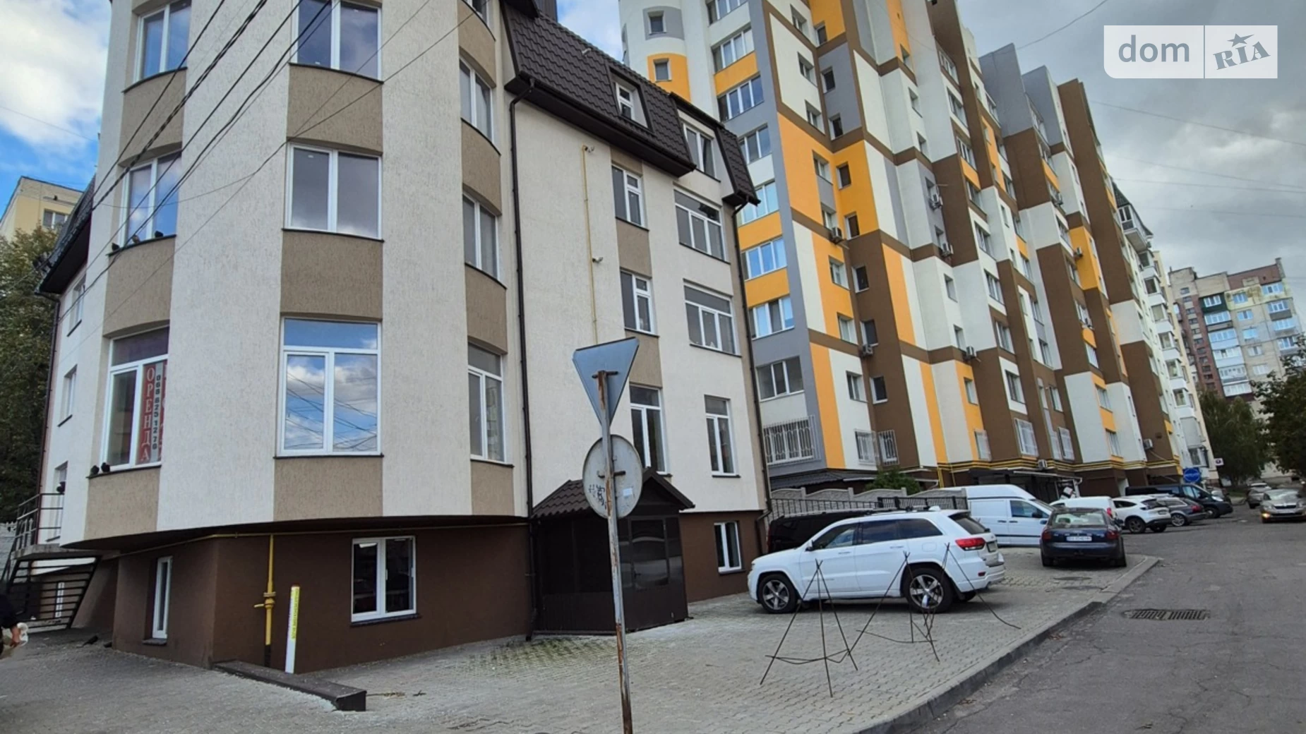 Сдается в аренду помещения свободного назначения 195 кв. м в 5-этажном здании, цена: 48750 грн - фото 3
