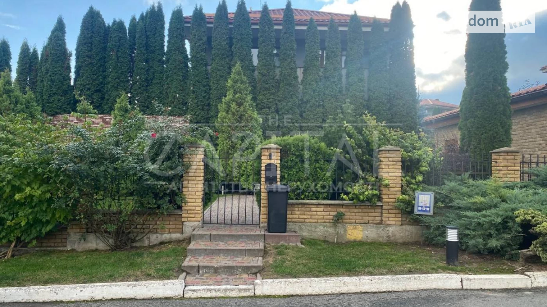 Продається будинок 2 поверховий 250 кв. м з балконом, цена: 450000 $ - фото 2