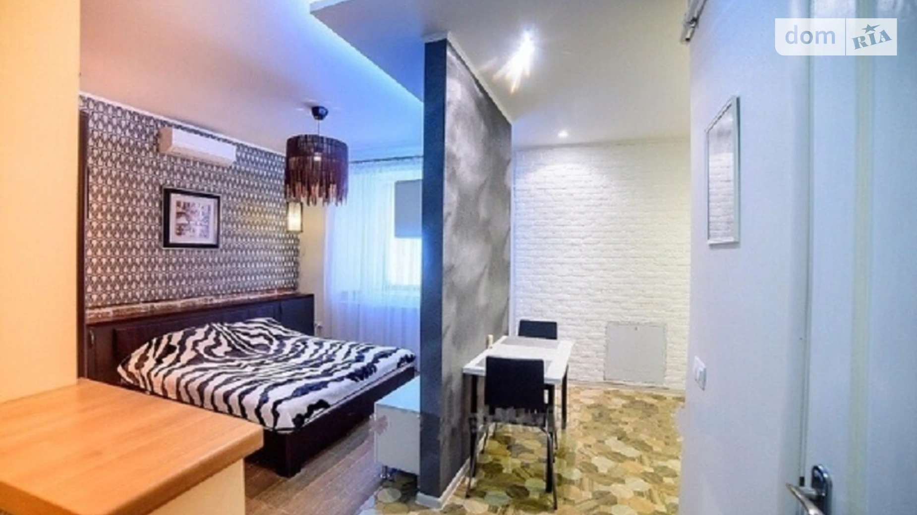 Сдается в аренду 1-комнатная квартира 30 кв. м в Львове, ул. Ужгородская - фото 2
