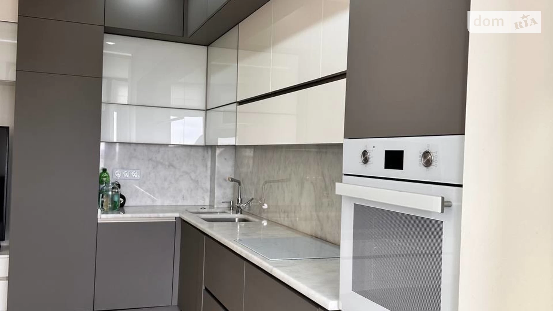 Продается 3-комнатная квартира 116.4 кв. м в Чернигове, ул. Кореня Терентия - фото 4