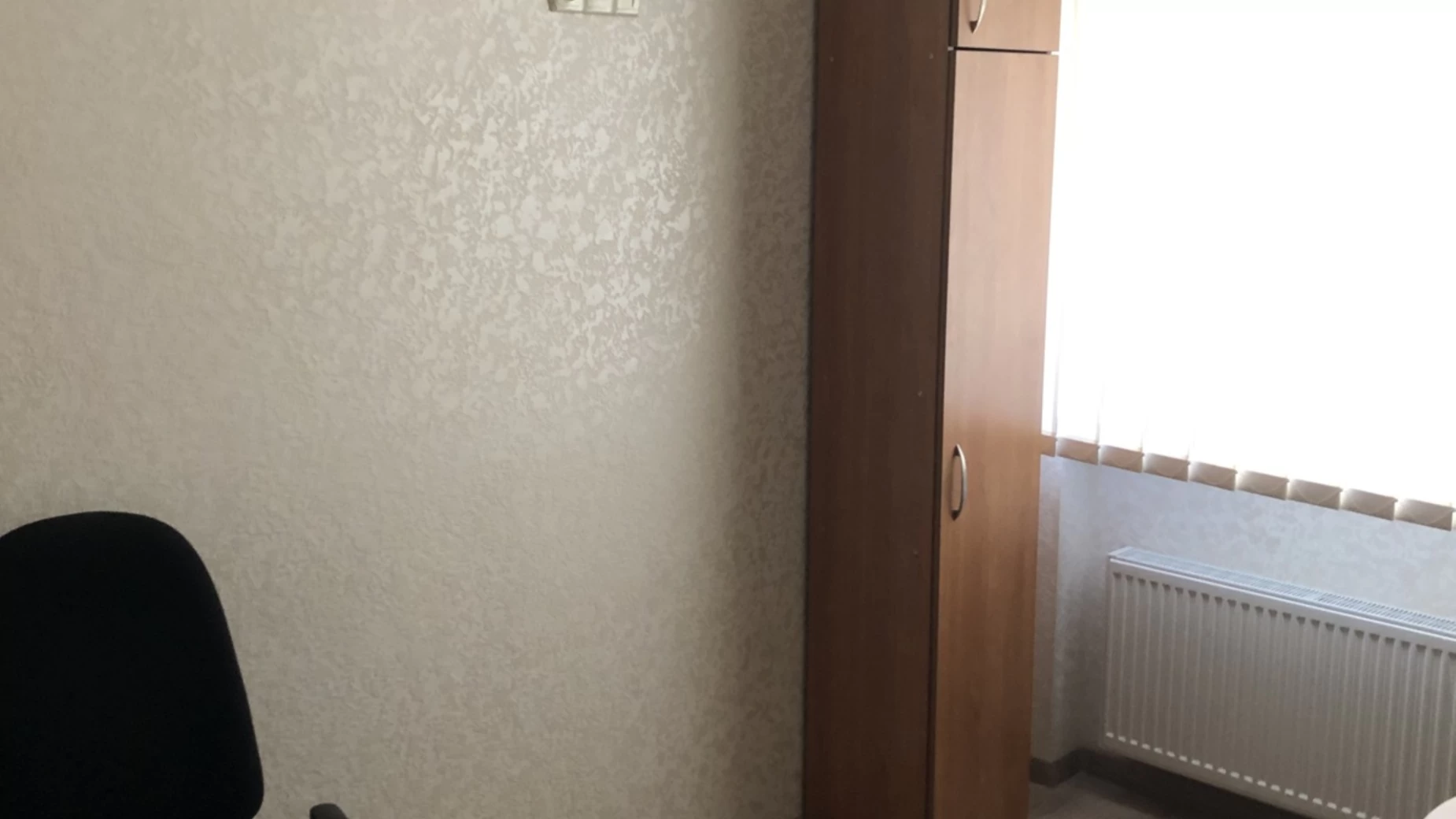 Сдается в аренду офис 45 кв. м в бизнес-центре, цена: 600 $ - фото 4