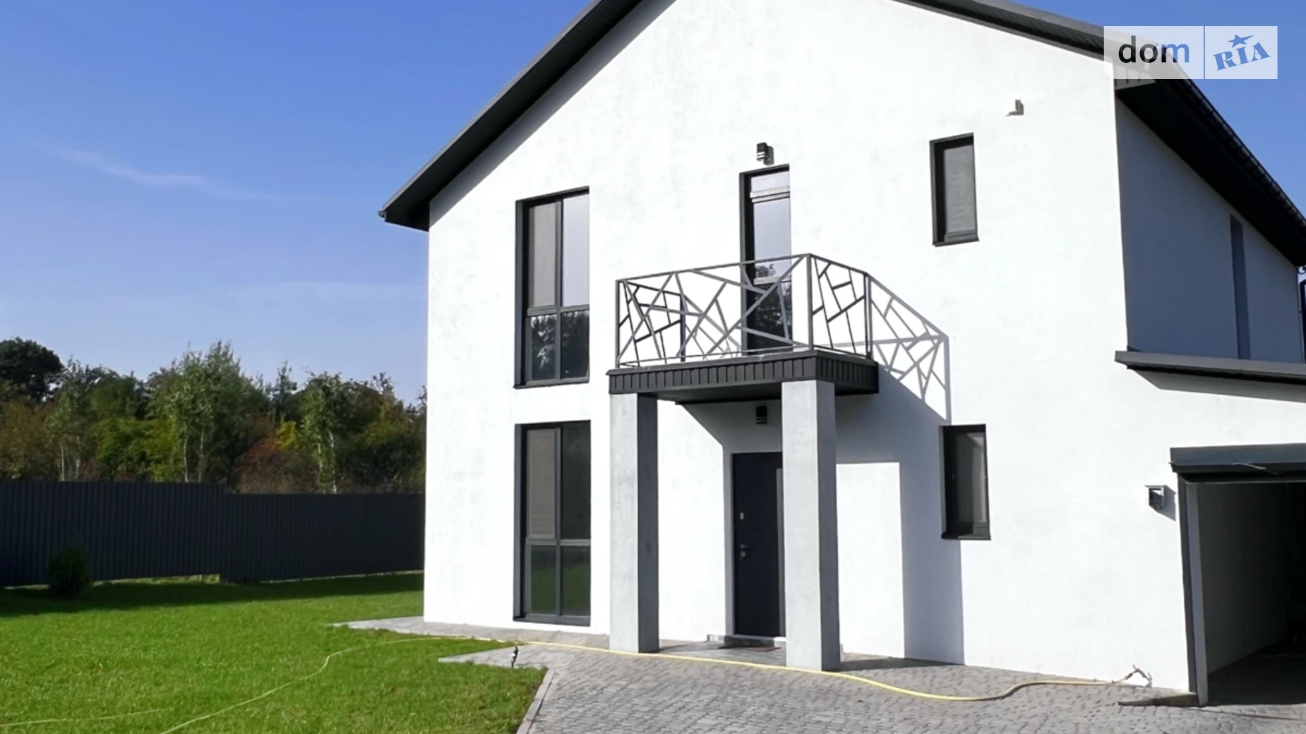 Продается дом на 2 этажа 220 кв. м с мебелью, цена: 180000 $ - фото 4