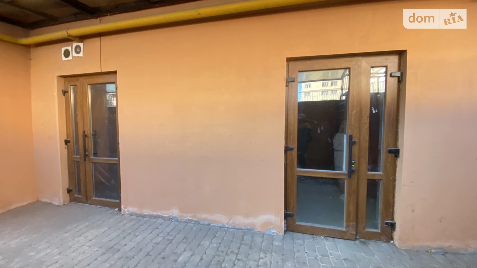 Продается объект сферы услуг 145 кв. м в 11-этажном здании, цена: 2175000 грн - фото 2