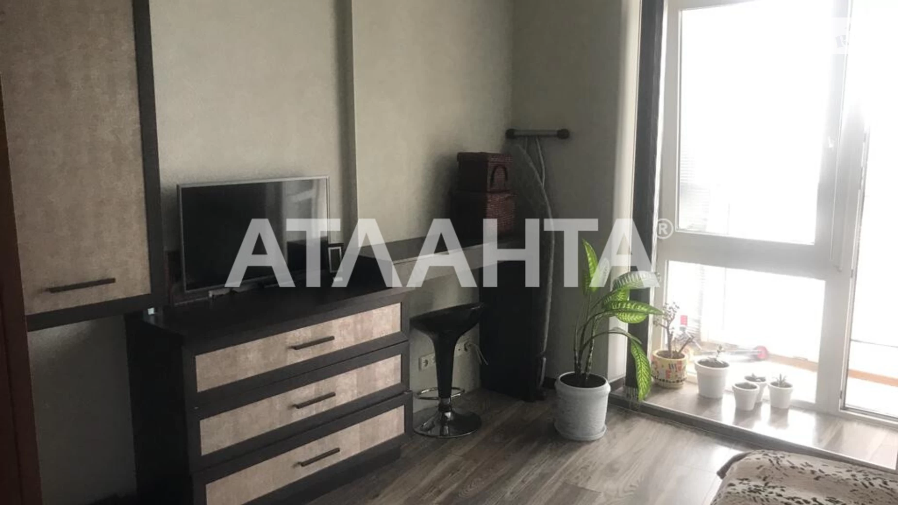 Продается 2-комнатная квартира 78 кв. м в Одессе, Фонтанская дор. - фото 3