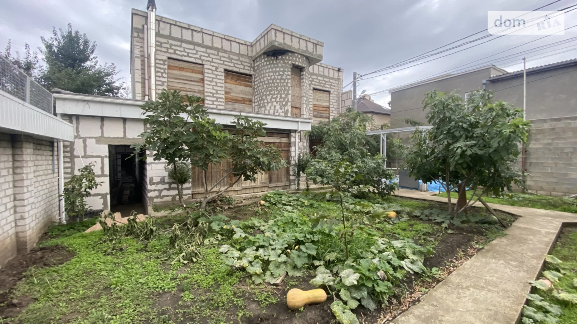 Продается дом на 2 этажа 249 кв. м с баней/сауной, цена: 115000 $ - фото 3